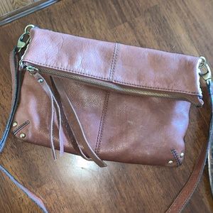 LUCKY BRAND LEATHER CROSSBODY PURSE